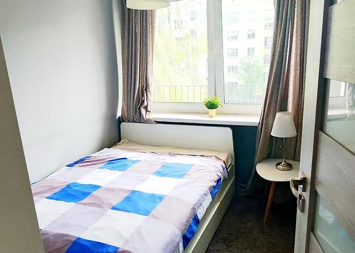 Daire High Standard-university District *